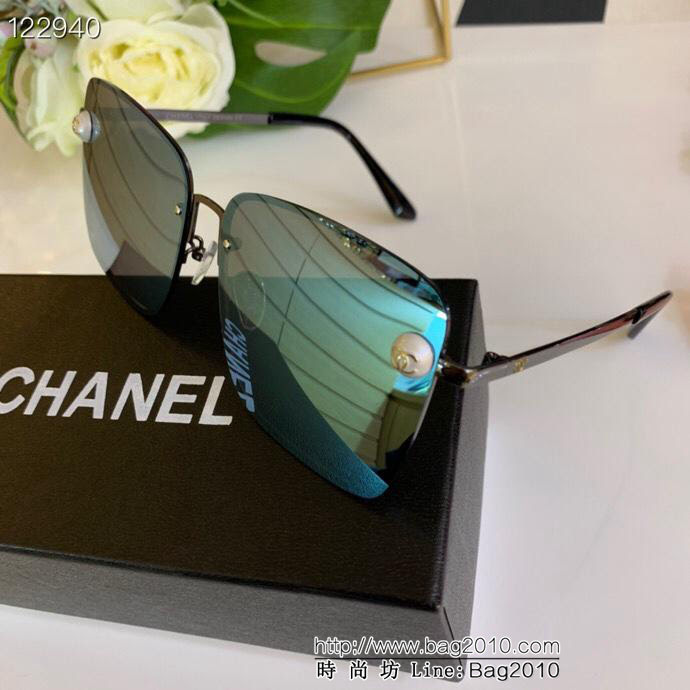 CHANEL香奈兒 新款 方形珍珠雙c標誌 女款金屬裝飾太陽鏡  lly1298